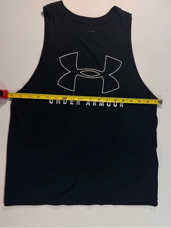 8 Piece Atheltic Tank Bundle - Picture 5 of 14